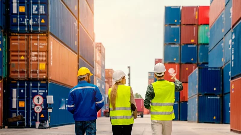 Integrated operational pillars in Guangzhou — Poly Logistic